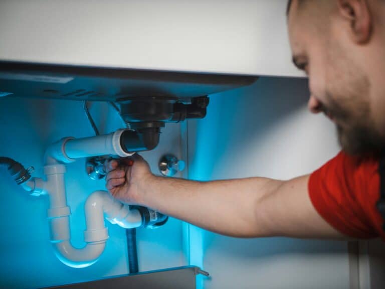 Plumbing Tips for New Homeowners in Palm Harbor FL